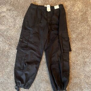Abercrombie women’s cargo pants